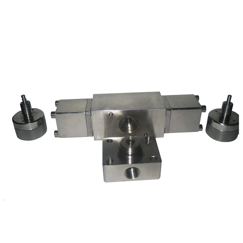 Mixing head for polyurethane continuous production line