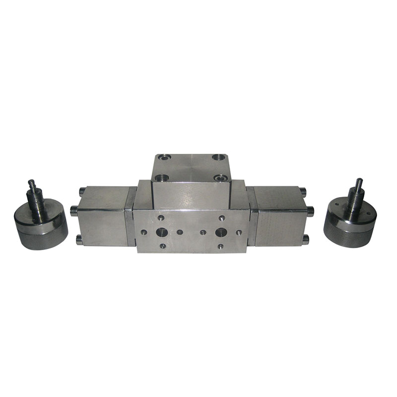 Mixing head for polyurethane continuous production line